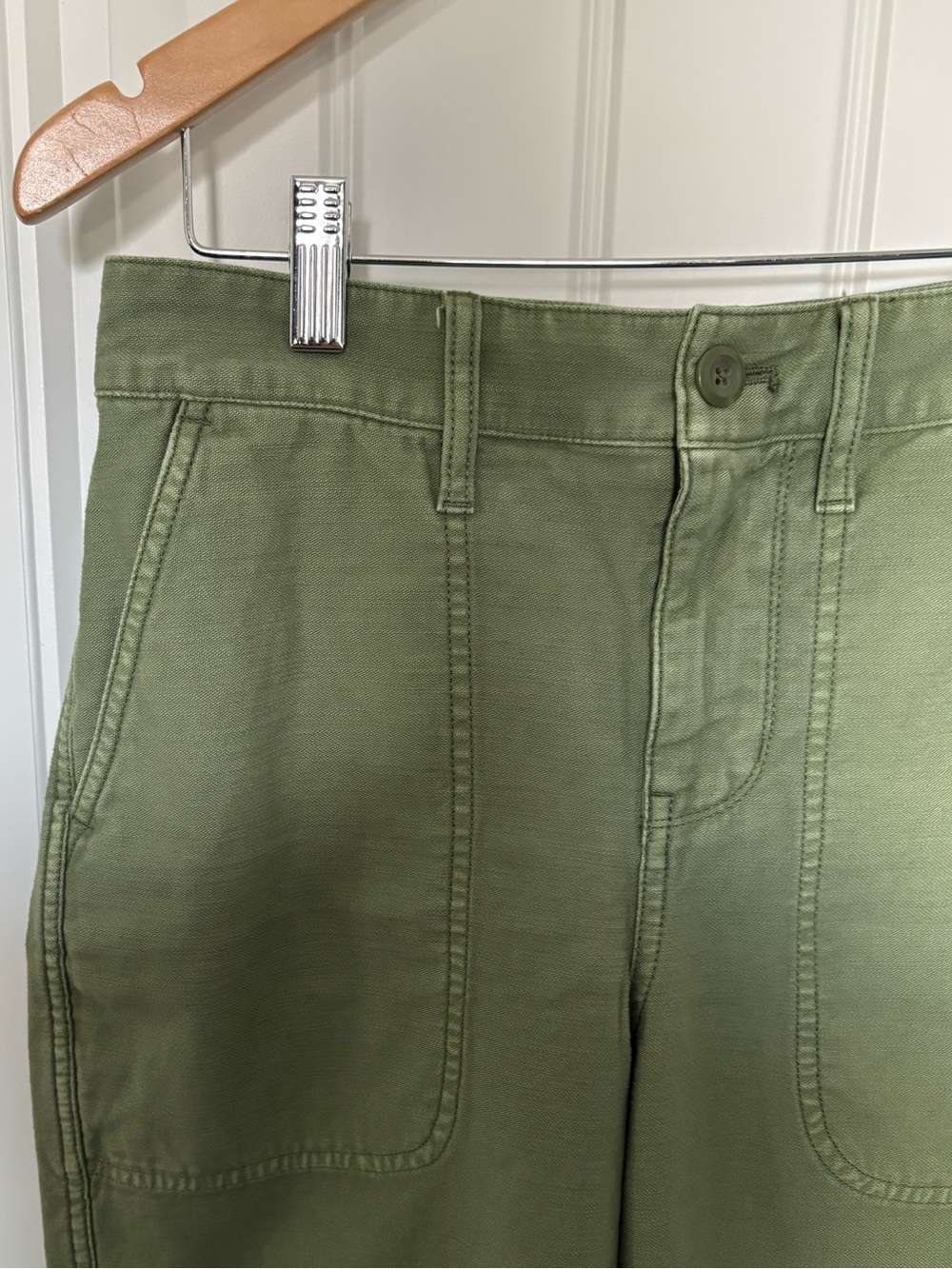 NWOT. J Crew straight cropped pants. - Picture 6 of 10